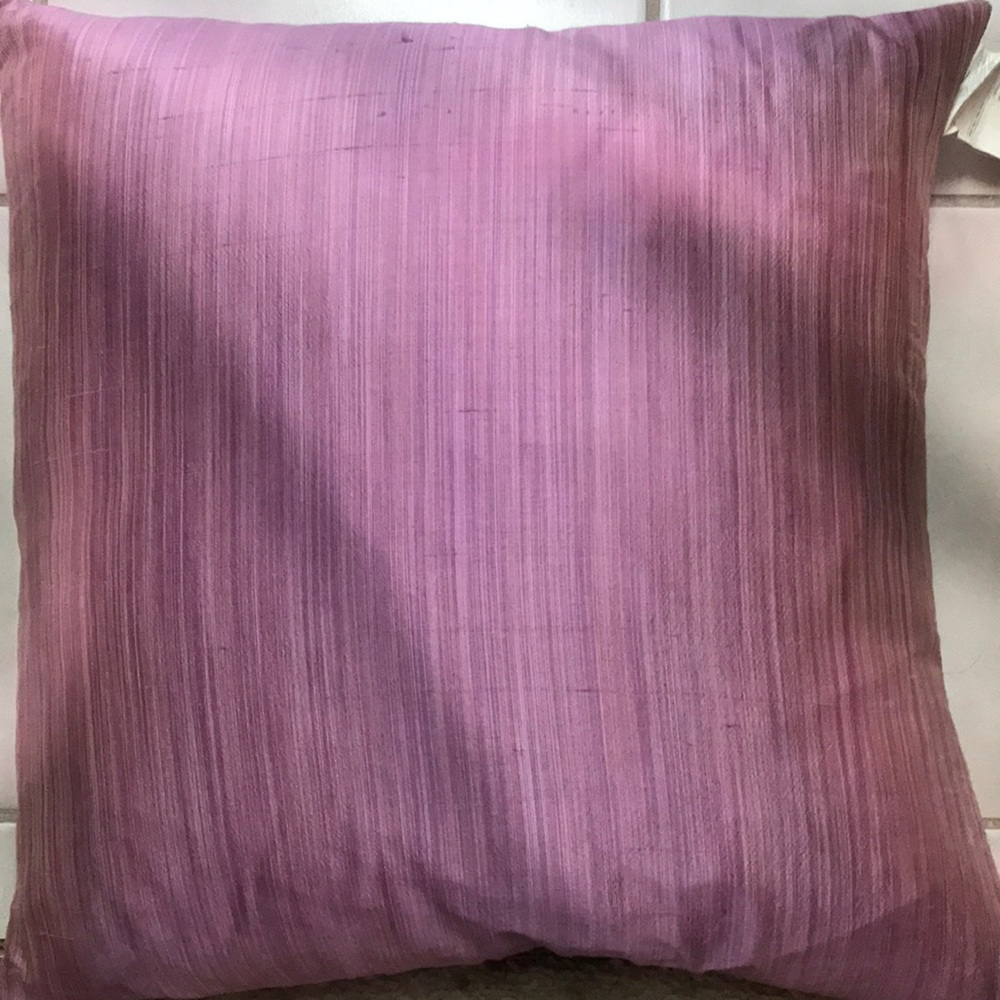 Decorative pillow